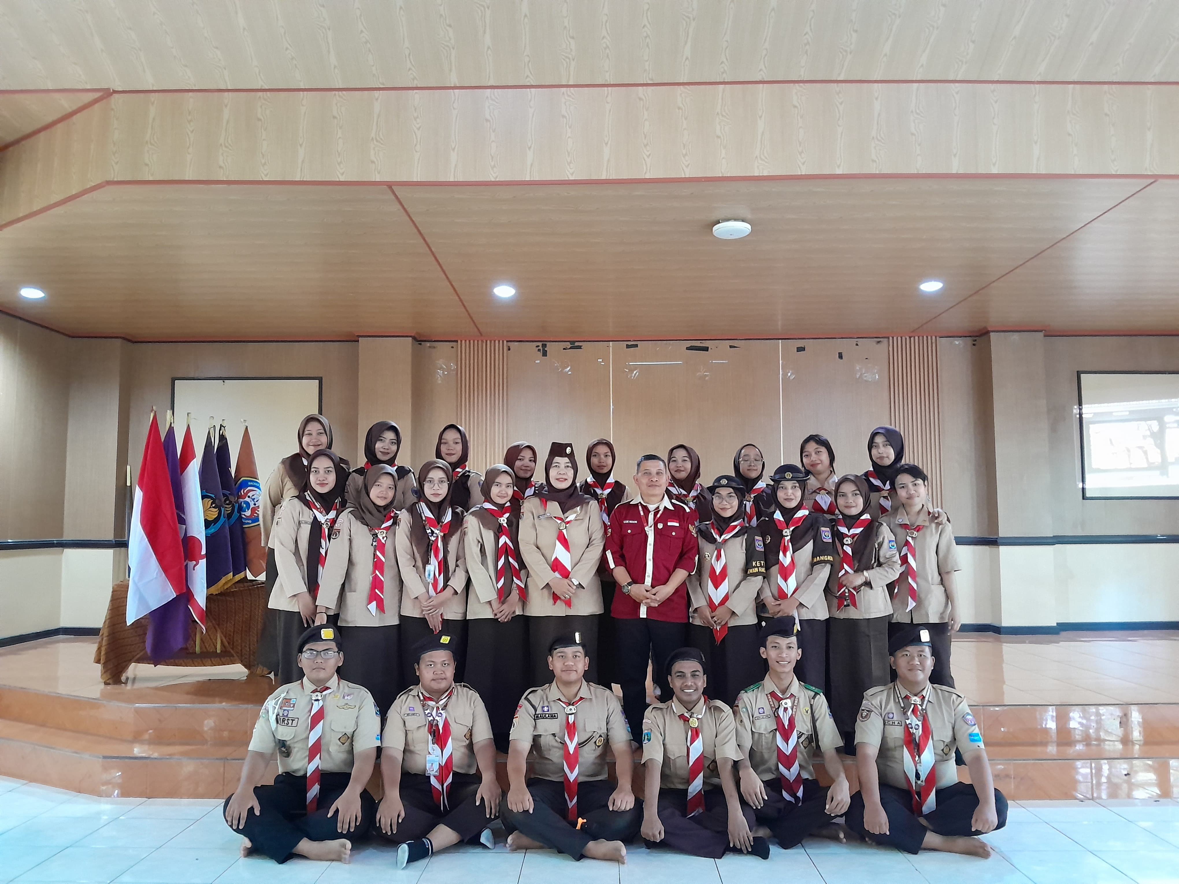 Studi Banding