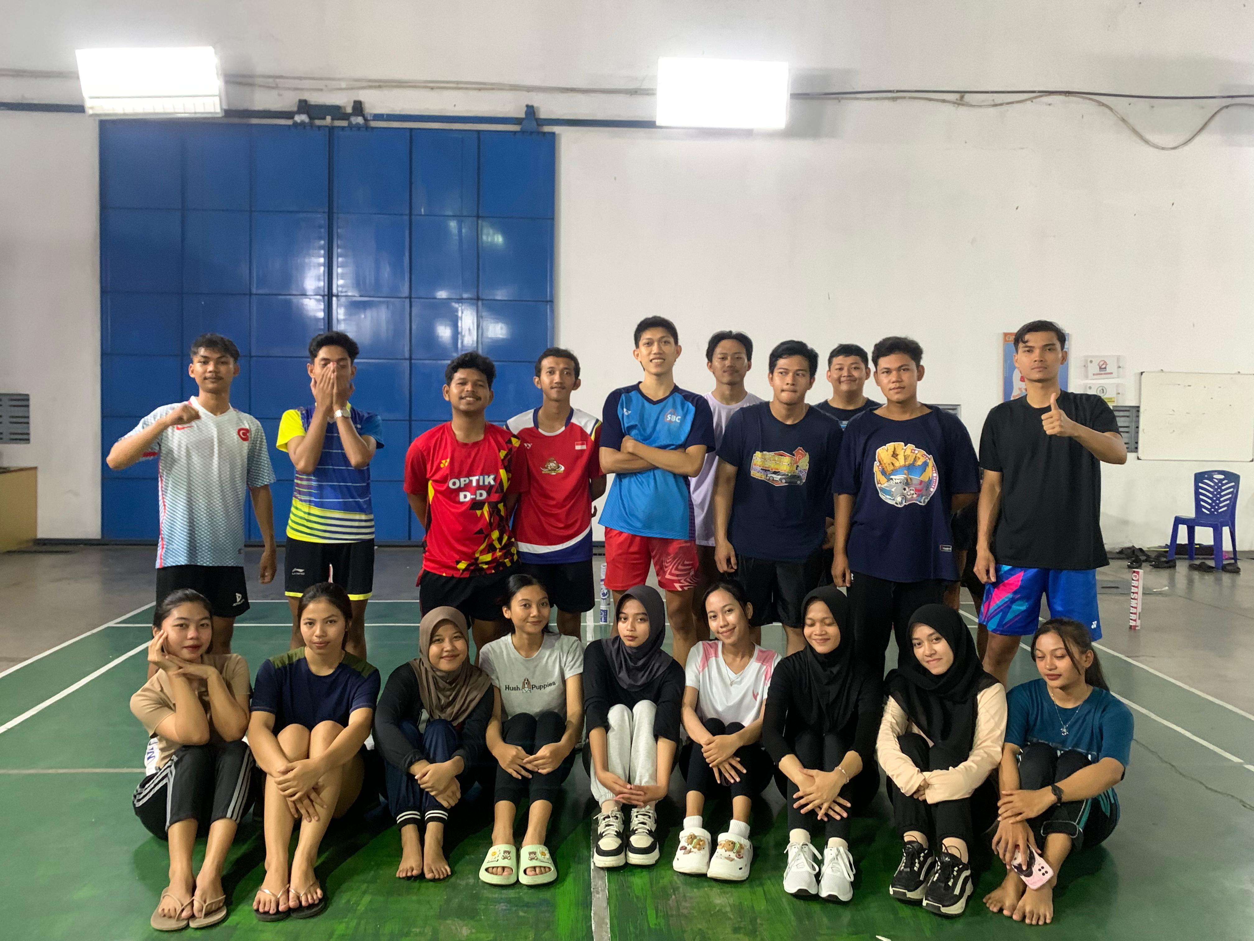 Pelatihan Lapangan Oleh Pelatih Eksternal 