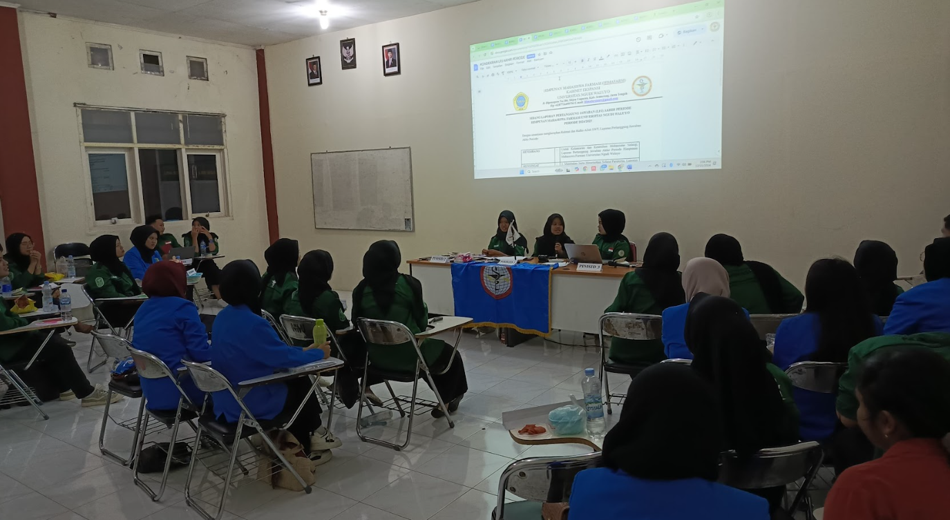 Sebagai Bahan Evaluasi HIMAFARSI UNW  melakukan LPJ sebanyak 3 kali selama 1 periode